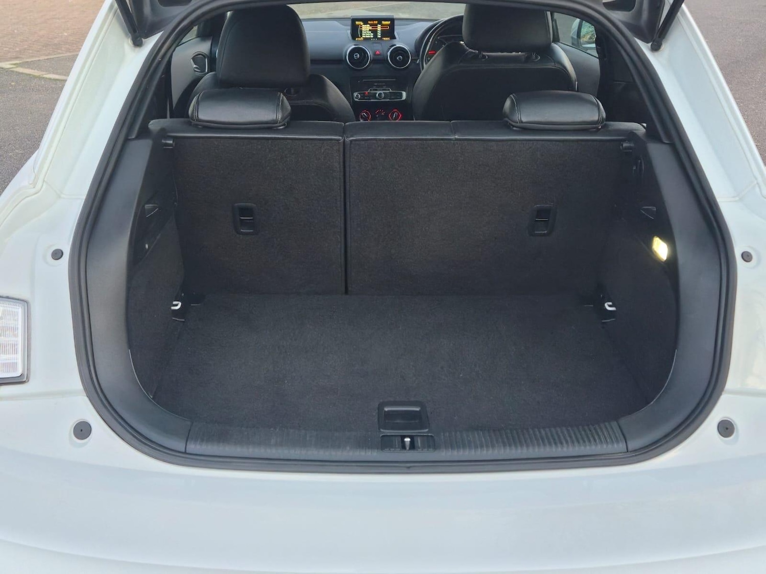 Used Audi A1 2016 for sale - 77091106: Photo 9