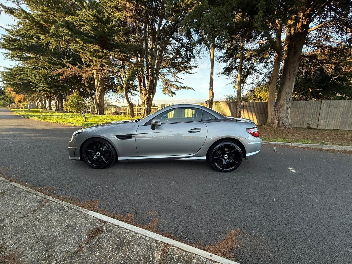 Used Mercedes-Benz SLK 2012 for sale - 77001148: Photo 3