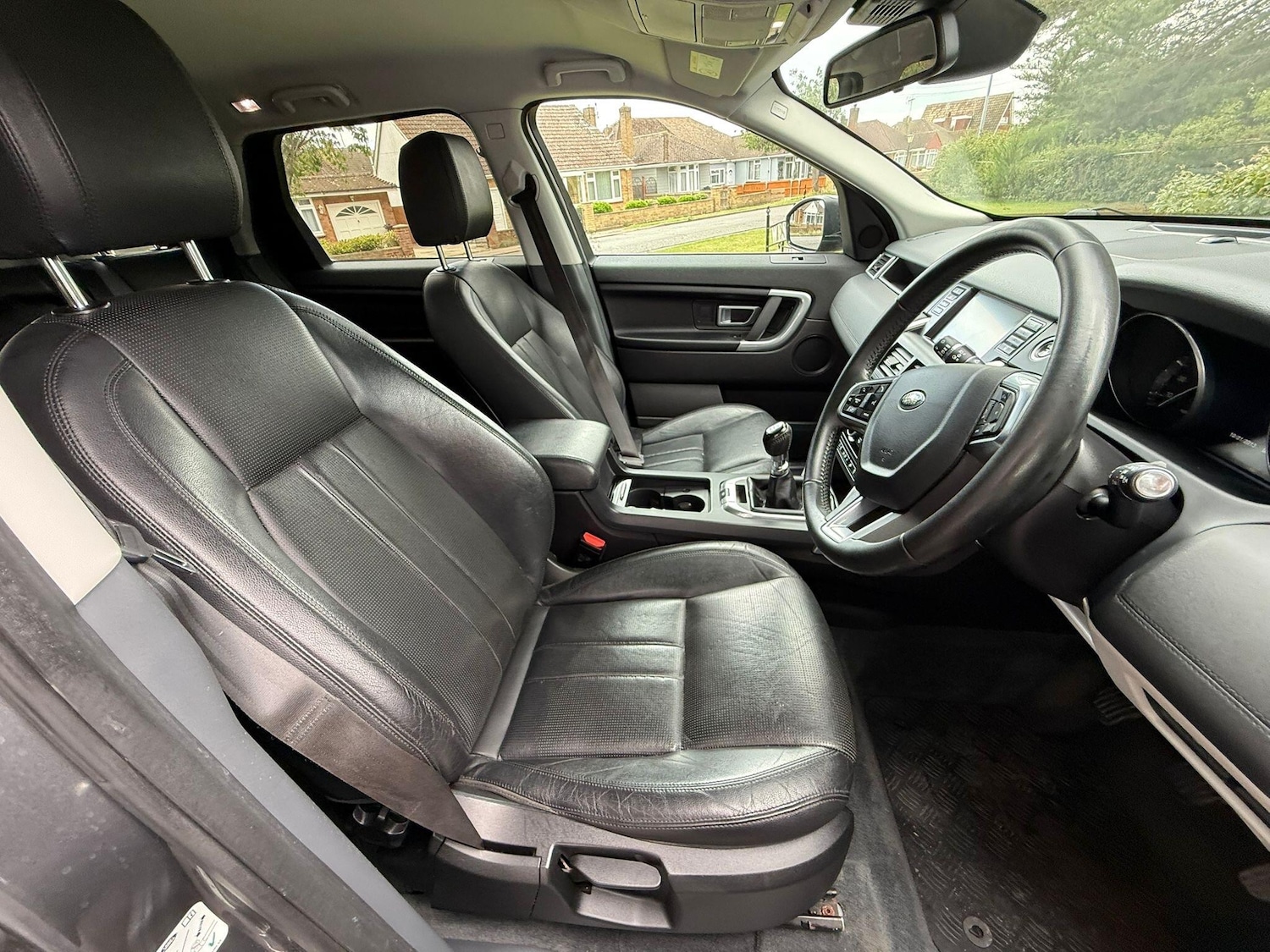 Used Land Rover Discovery Sport 2016 for sale - 76688830: Photo 10