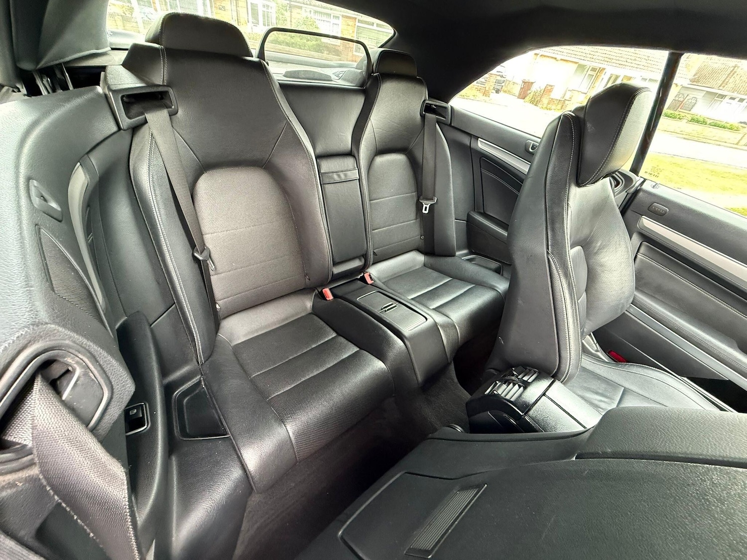 Used Mercedes-Benz E Class for sale - 77001127: Photo 17