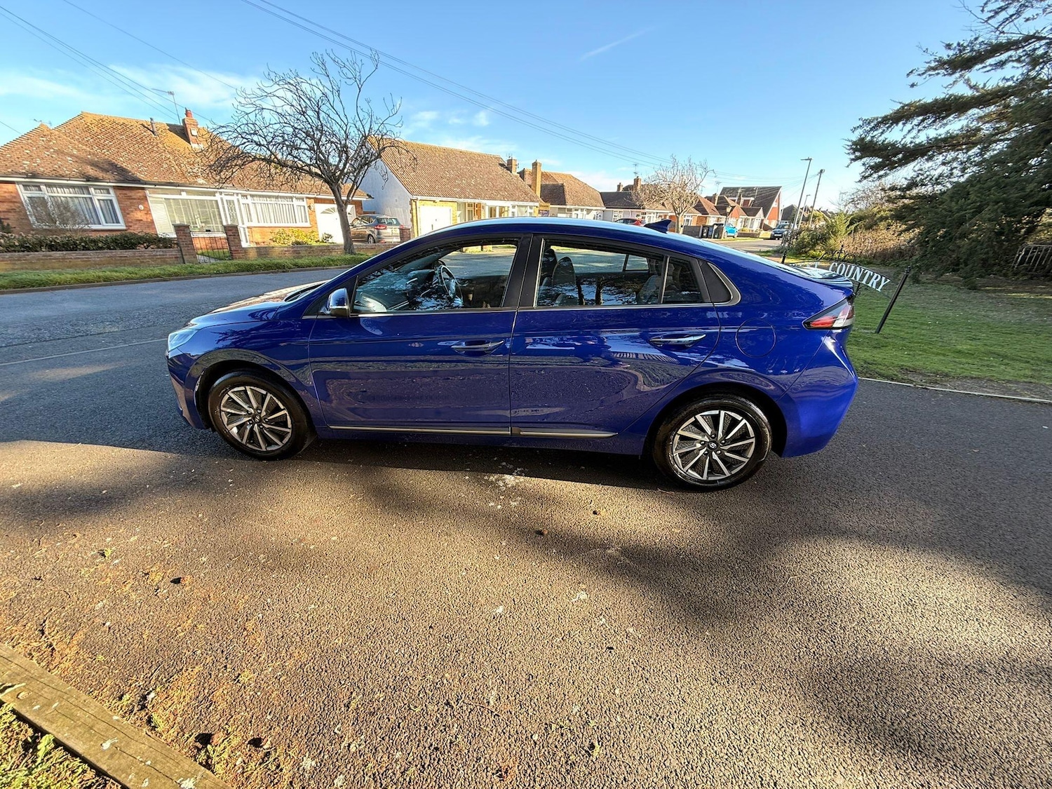 Used Hyundai IONIQ 2023 for sale - 77956933: Photo 2