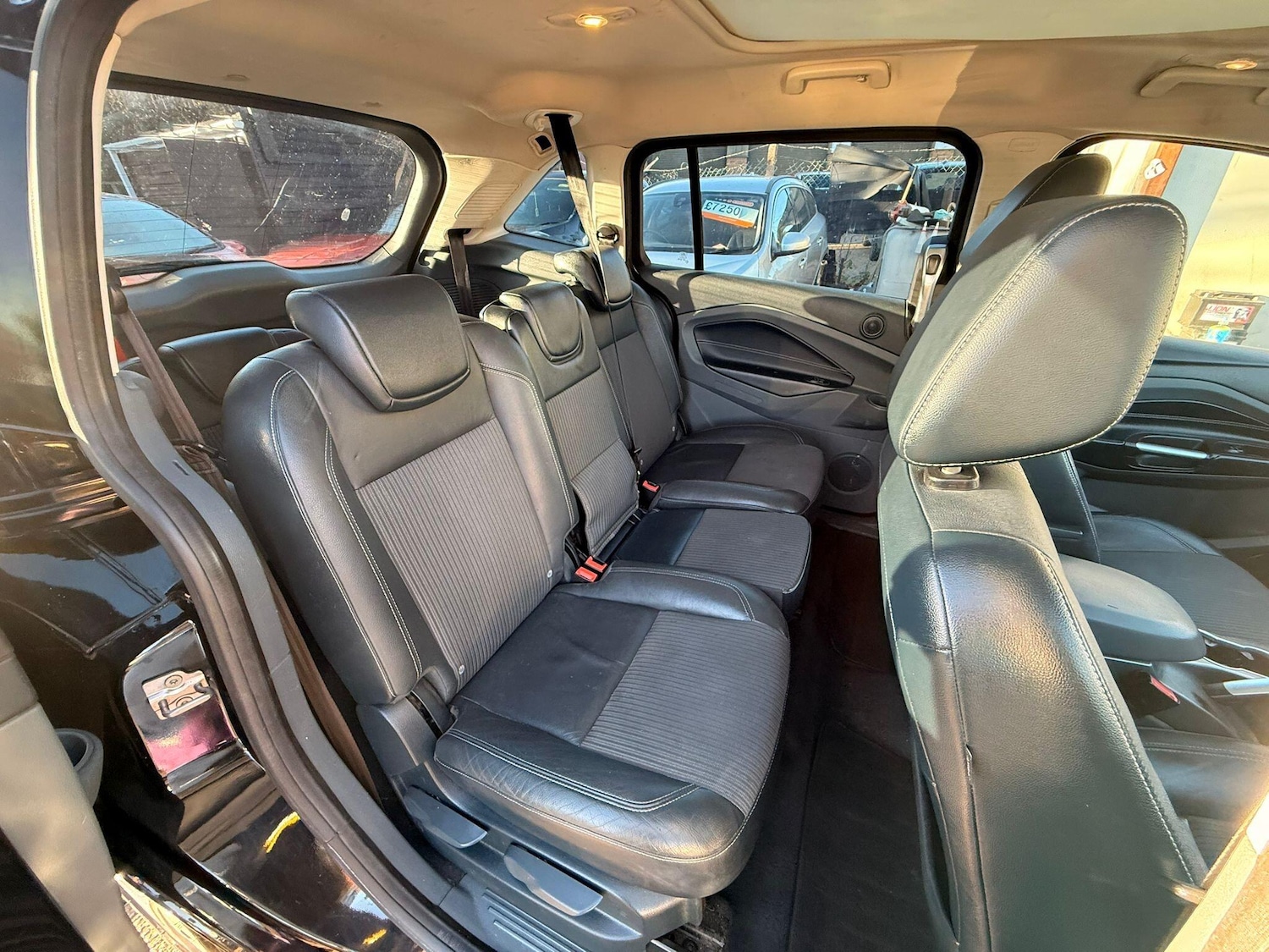 Used Ford Grand C-Max 2015 for sale - 77108840: Photo 11