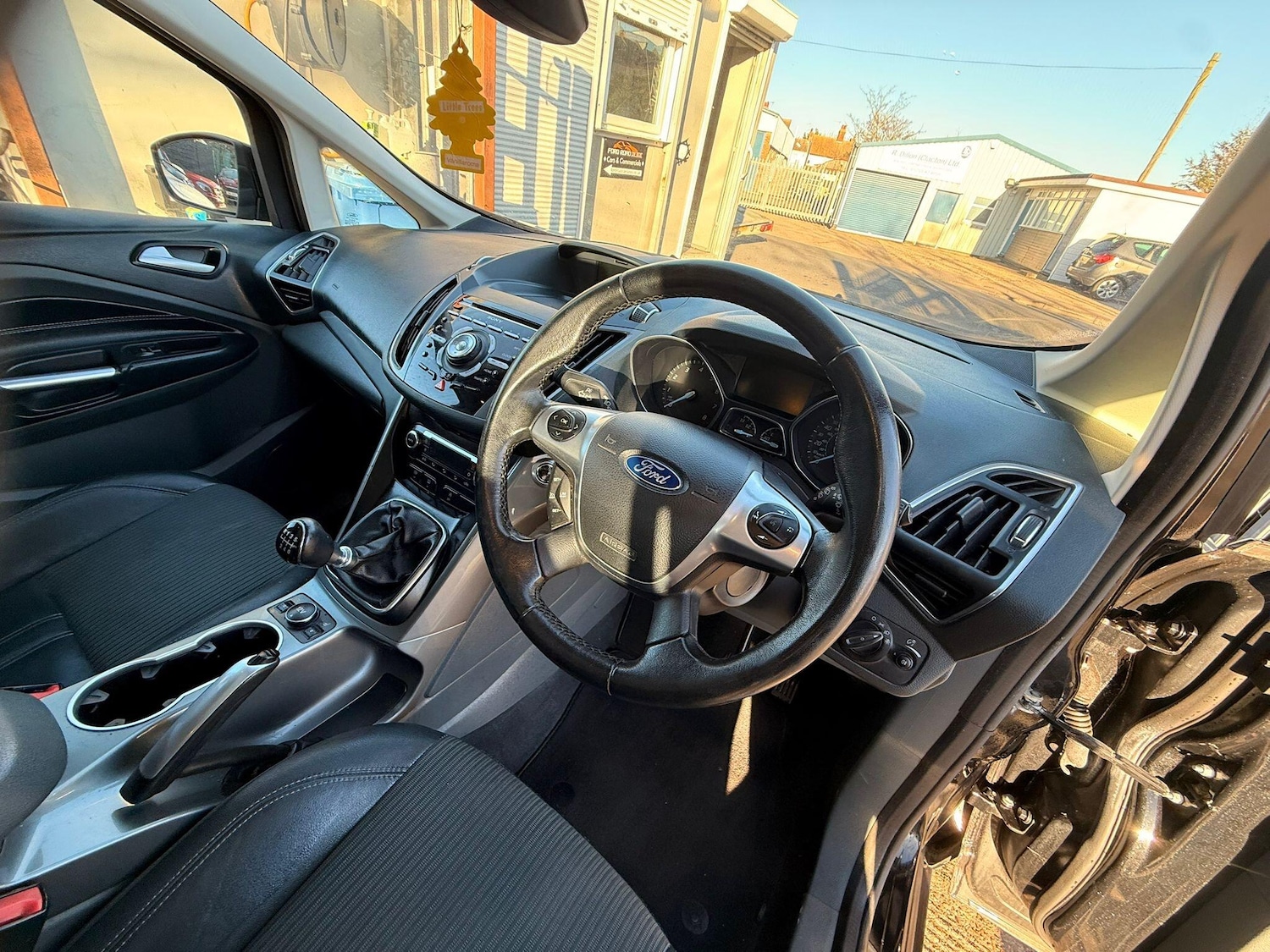 Used Ford Grand C-Max 2015 for sale - 77108840: Photo 18