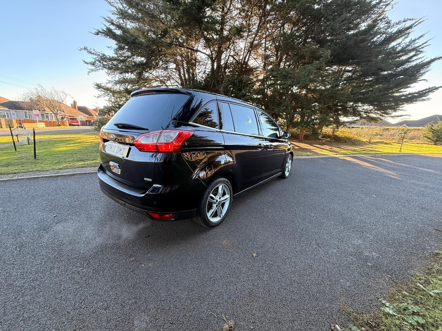 Used Ford Grand C-Max 2015 for sale - 77108840: Photo 6