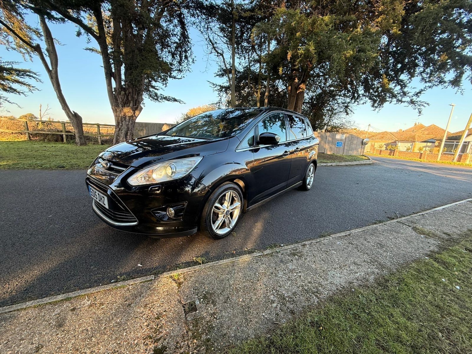 Used Ford Grand C-Max 2015 for sale - 77108840: Photo 7