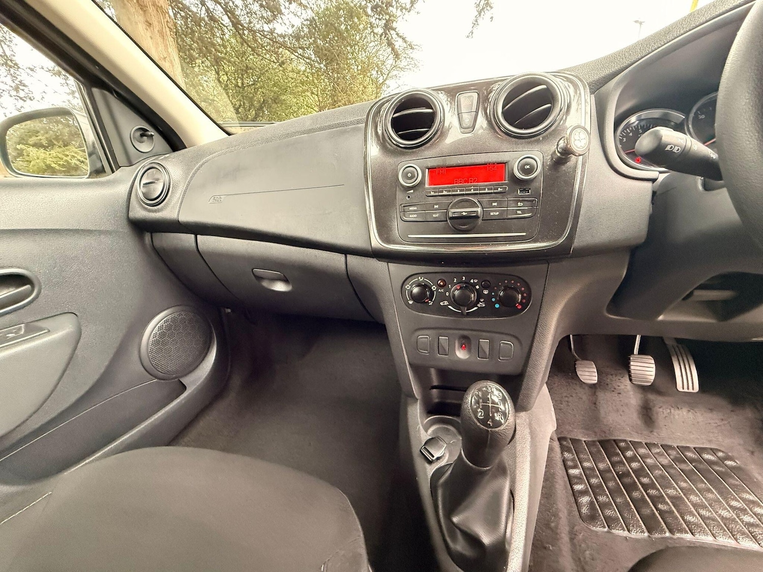 Used Dacia Logan MCV for sale - 77784122: Photo 15