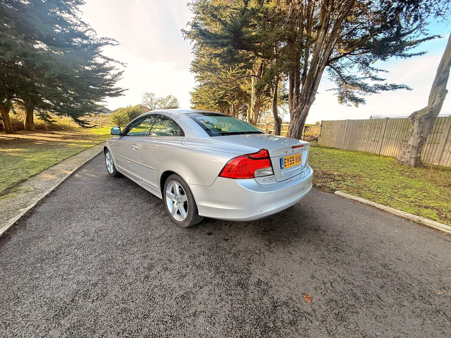 Used Volvo C70 2010 for sale - 77351334: Photo 19