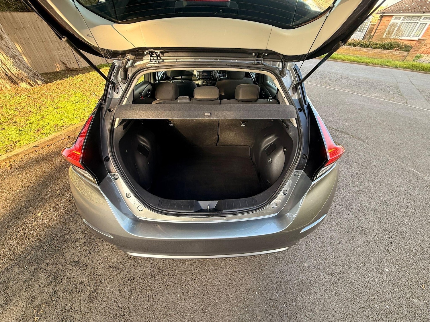 Used Nissan Leaf 2022 for sale - 77882770: Photo 16