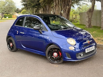 Used Abarth 595 2016 for sale - 79595097: Photo