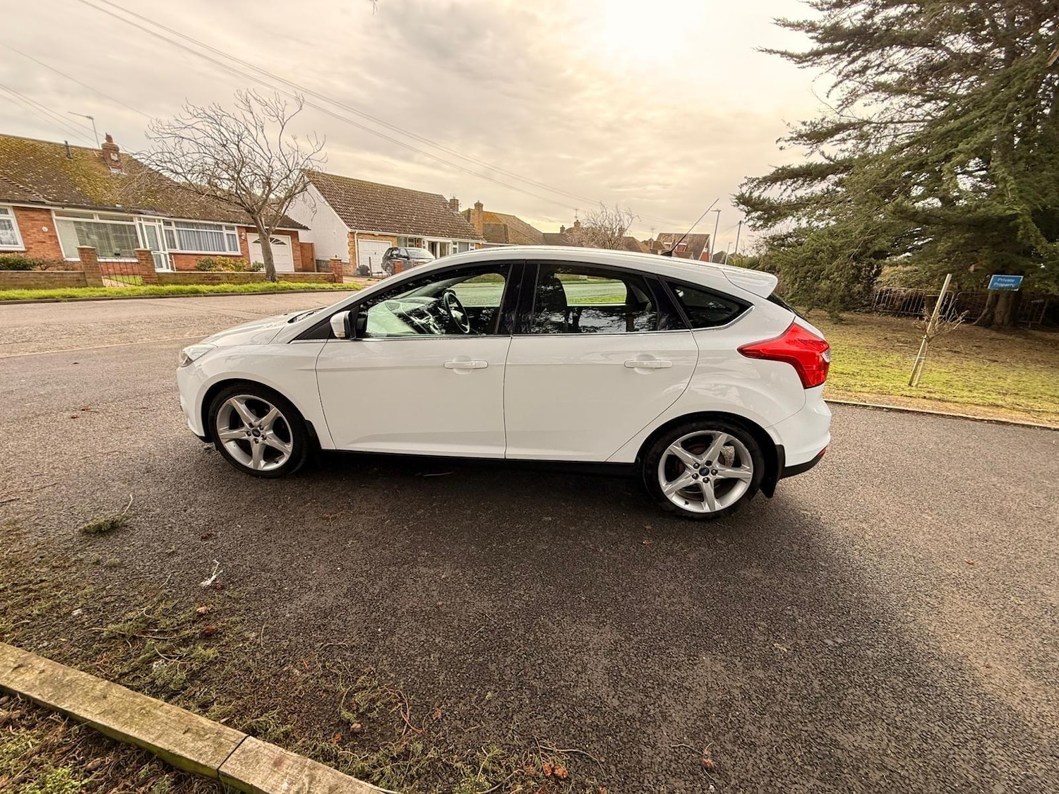 Used Ford Focus 2013 for sale - 77624858: Photo 3