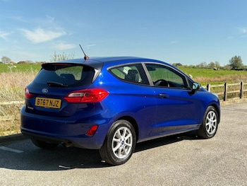Used Ford Fiesta 2017 for sale - 79595096: Photo