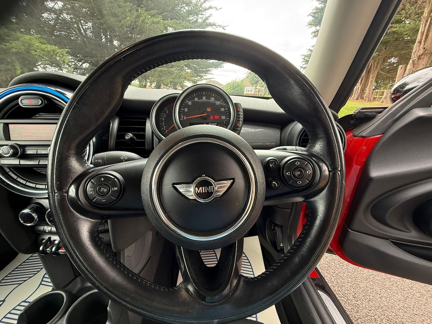 Used MINI Hatch 2016 for sale - 76688850: Photo 10