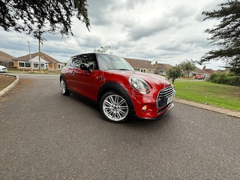 Used MINI Hatch 2016 for sale - 76688850: Photo