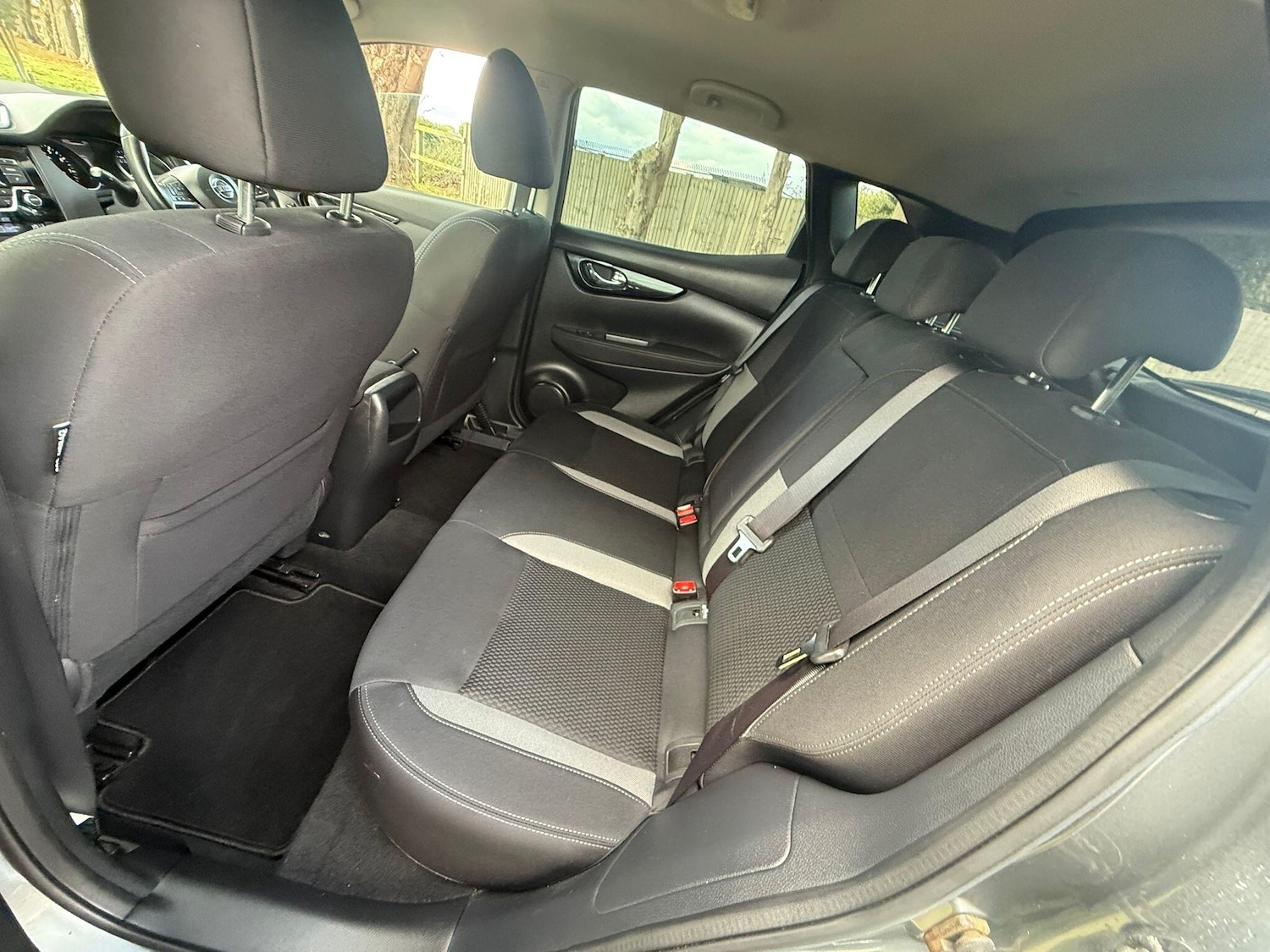 Used Nissan Qashqai 2017 for sale - 76689469: Photo 19