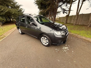 Used Dacia Jogger 2023 for sale - 79595109: Photo
