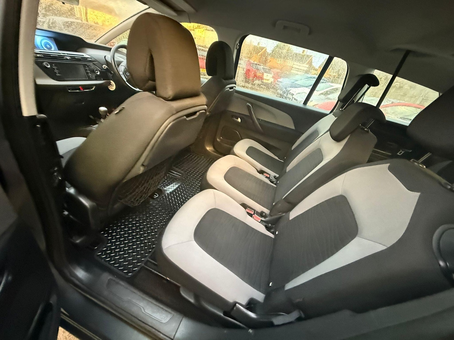 Used Citroen C4 Grand Picasso 2014 for sale - 77001104: Photo 9