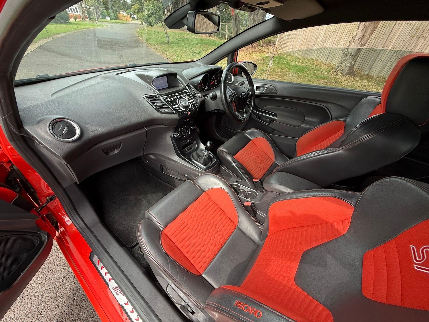 Used Ford Fiesta 2015 for sale - 76689876: Photo 17