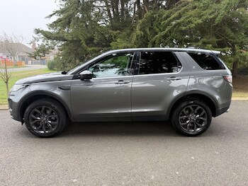 Used Land Rover Discovery Sport 2018 for sale - 77807874: Photo