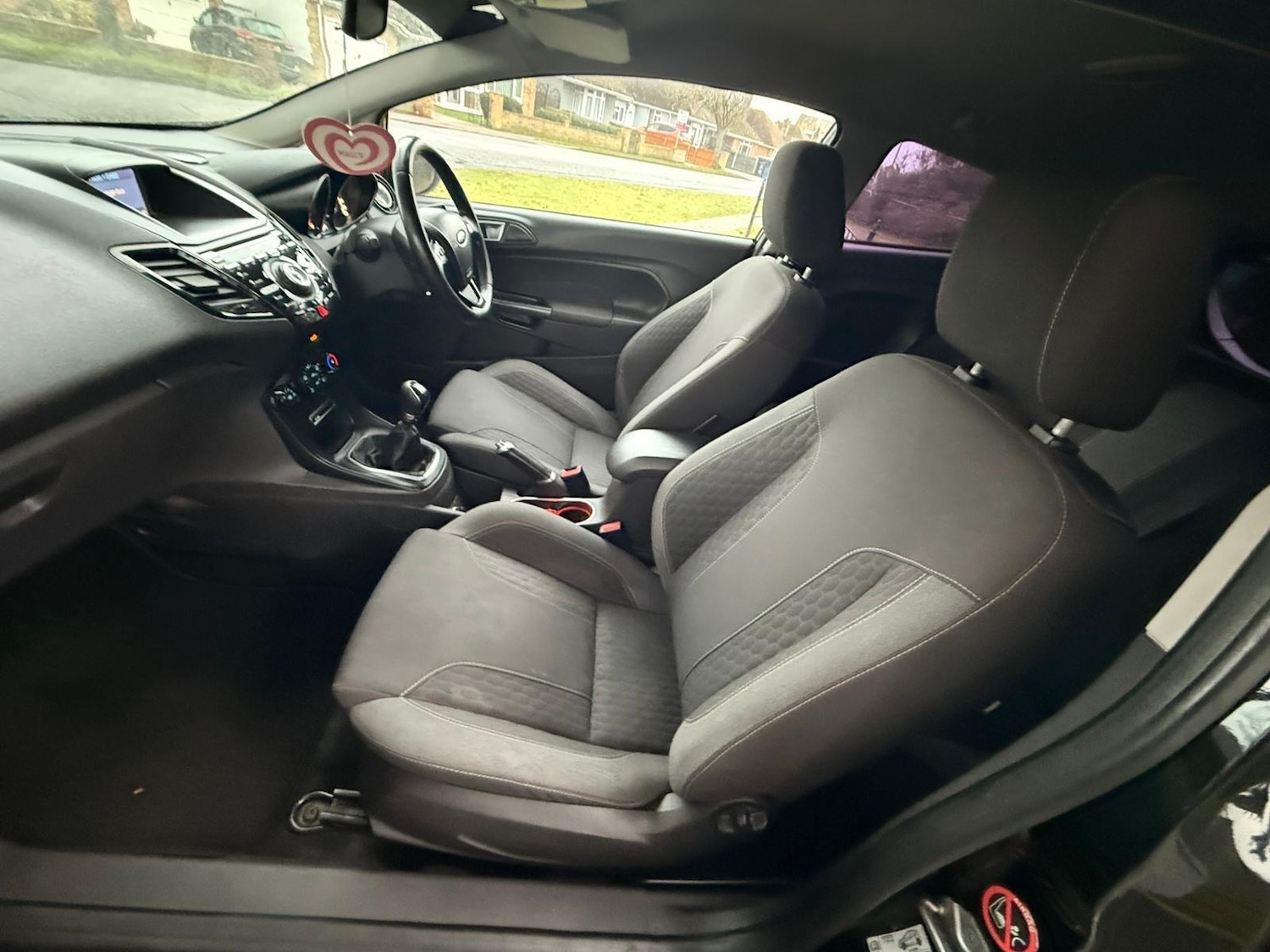 Used Ford Fiesta 2014 for sale - 77550107: Photo 15