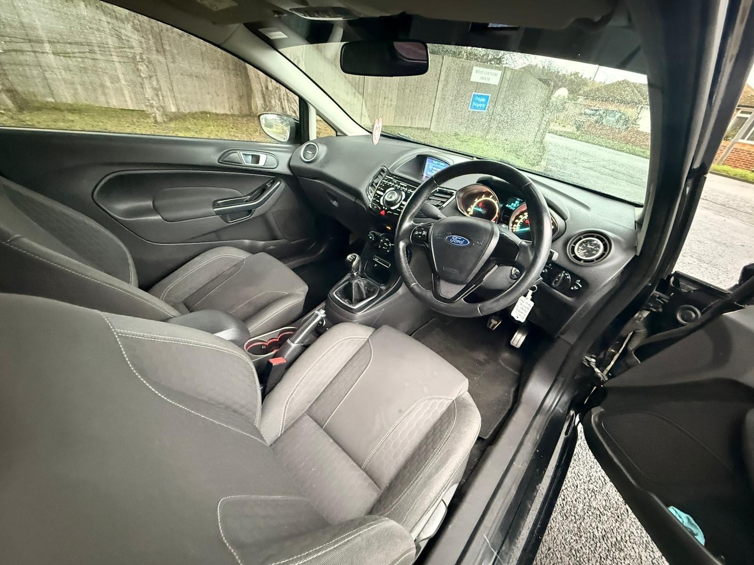 Used Ford Fiesta 2014 for sale - 77550107: Photo 7