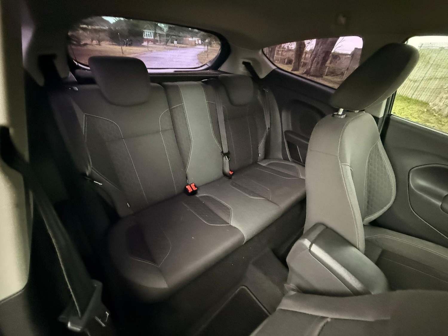 Used Ford Fiesta 2014 for sale - 77550107: Photo 8