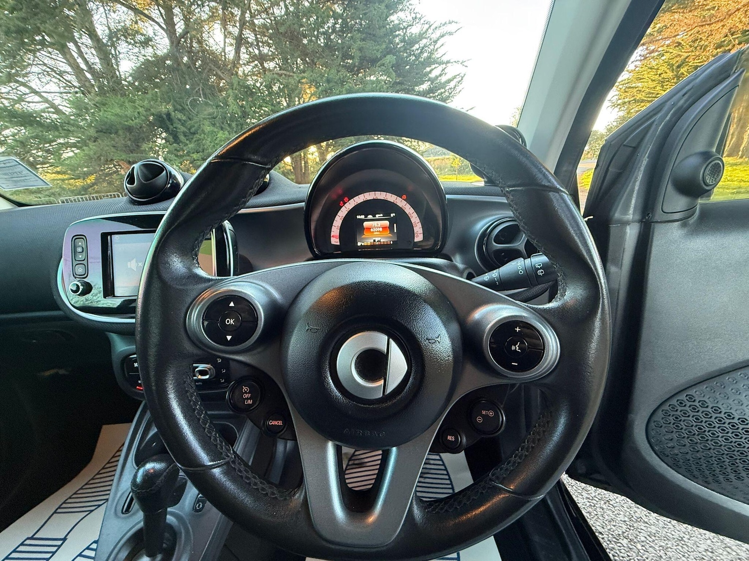 Used smart fortwo 2015 for sale - 76912896: Photo 14