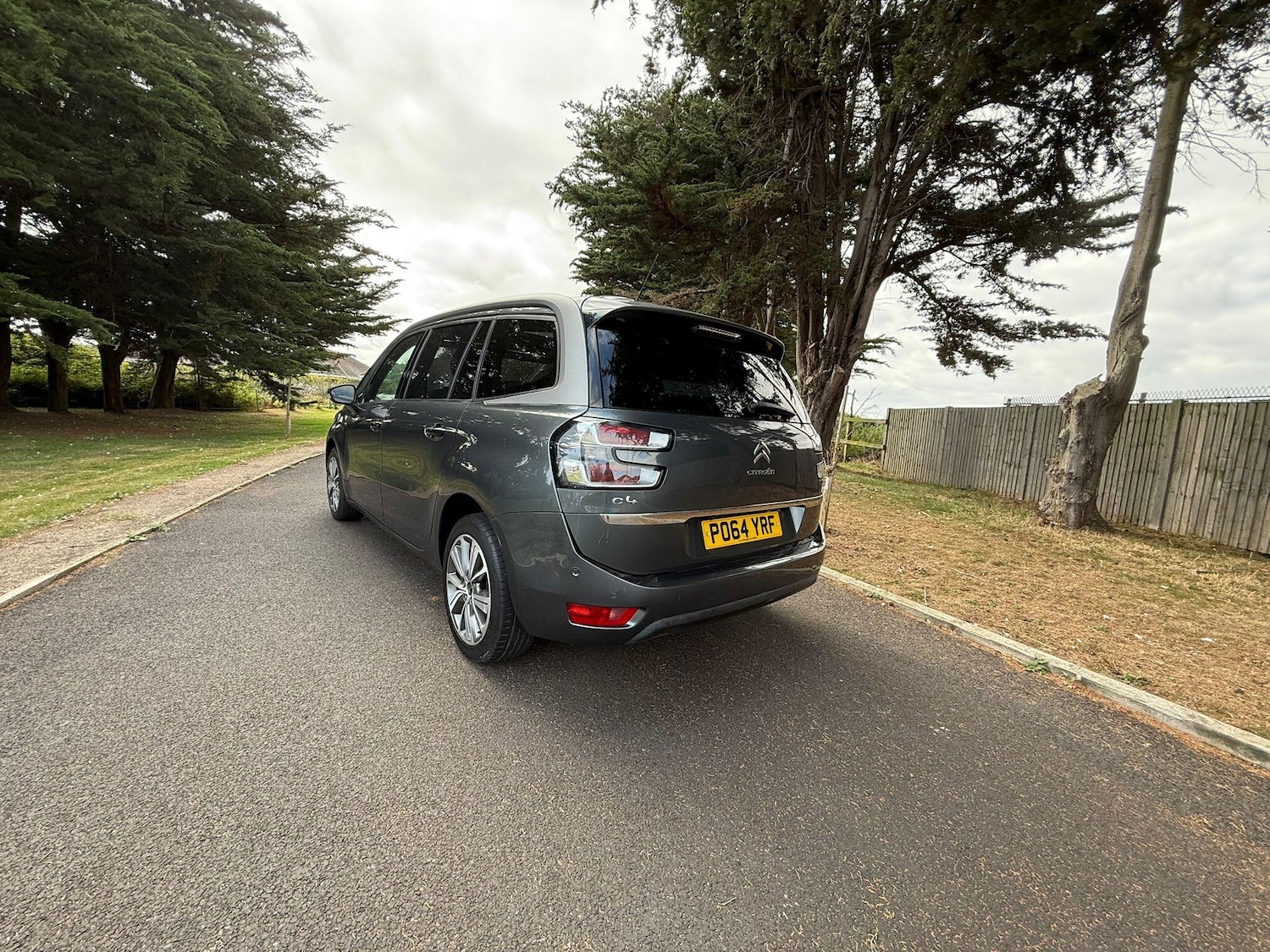 Used Citroen C4 Grand Picasso 2014 for sale - 76688927: Photo 3