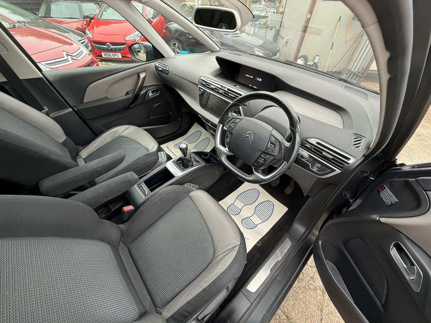 Used Citroen C4 Grand Picasso 2014 for sale - 76688927: Photo 9