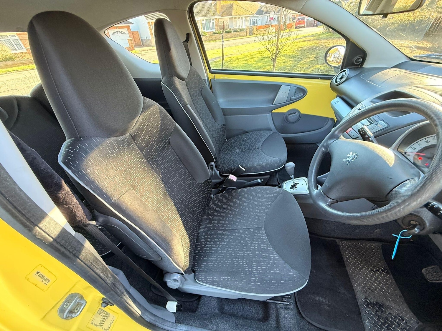 Used Peugeot 107 2010 for sale - 77351337: Photo 13