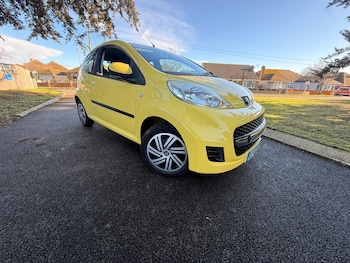 Used Peugeot 107 2010 for sale - 77351337: Photo