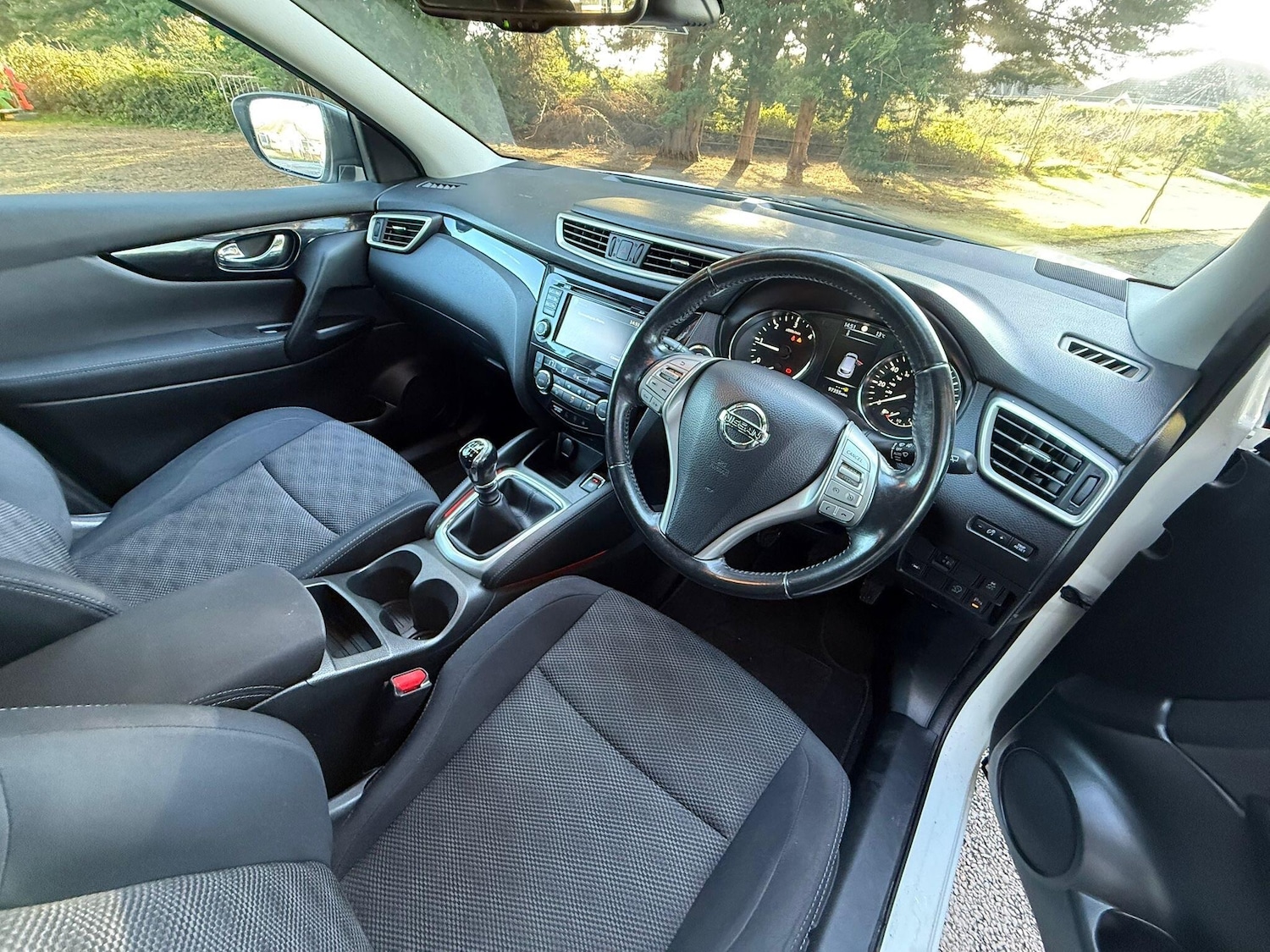 Used Nissan Qashqai 2015 for sale - 76689622: Photo 10