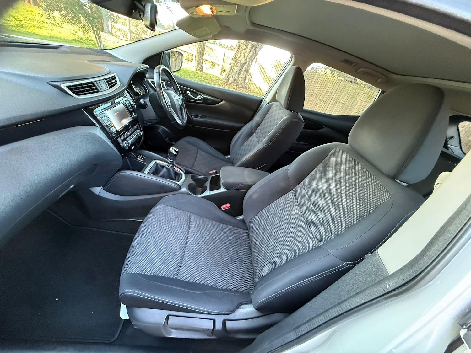 Used Nissan Qashqai 2015 for sale - 76689622: Photo 14