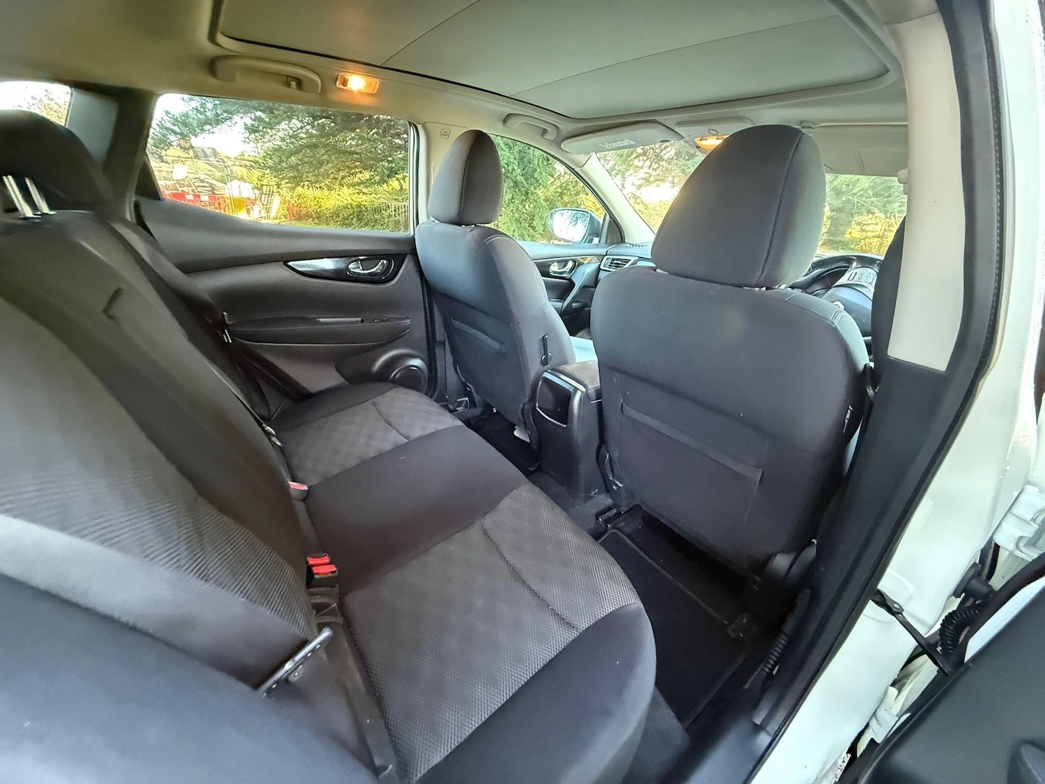 Used Nissan Qashqai 2015 for sale - 76689622: Photo 19