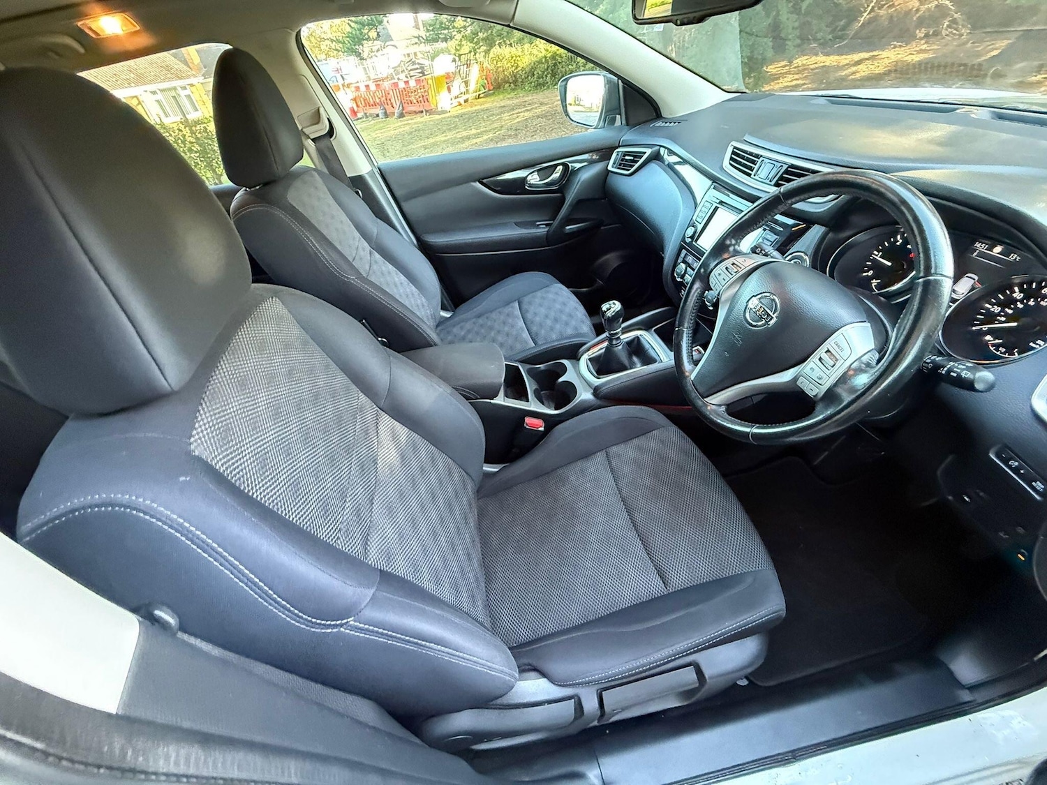 Used Nissan Qashqai 2015 for sale - 76689622: Photo 20