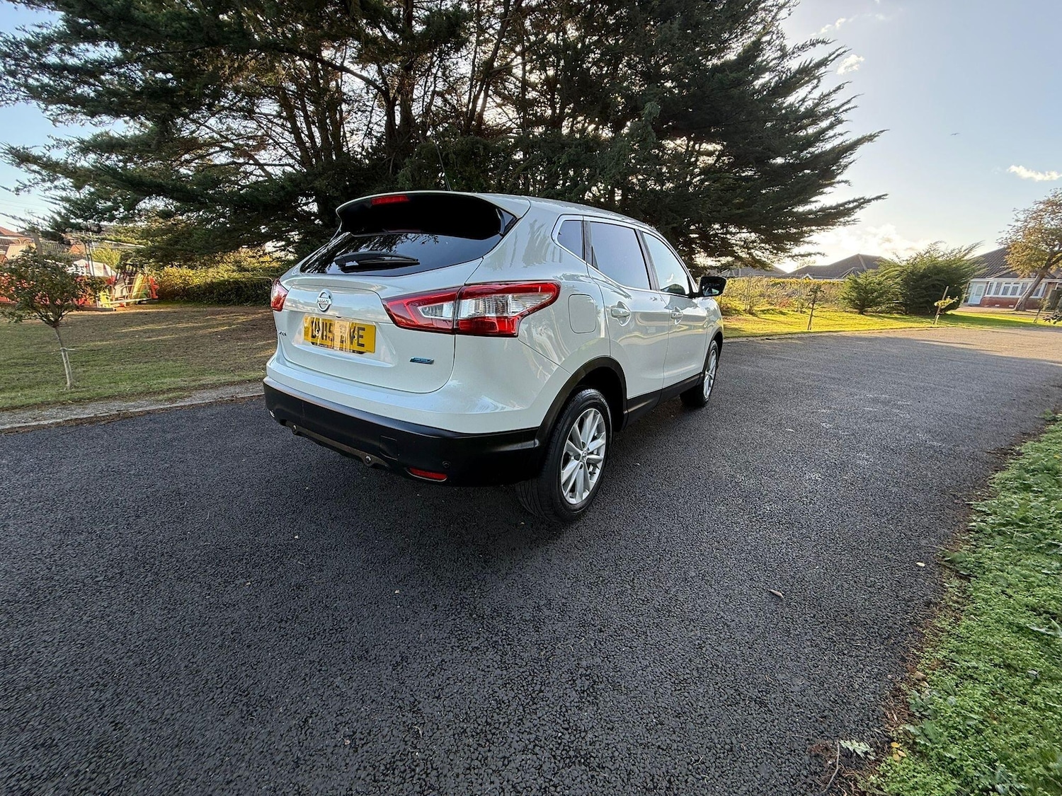 Used Nissan Qashqai 2015 for sale - 76689622: Photo 3