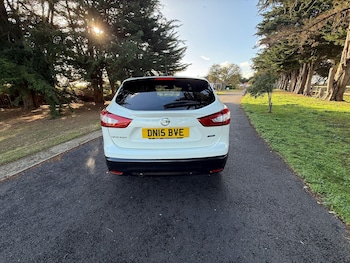 Used Nissan Qashqai 2015 for sale - 76689622: Photo