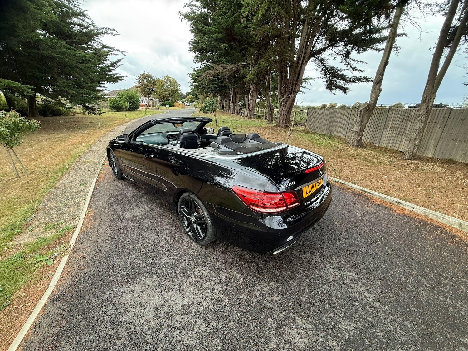 Used Mercedes-Benz E Class 2014 for sale - 76688774: Photo 8