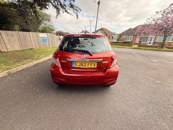 Used Toyota Yaris 2012 for sale - 78276213: Photo