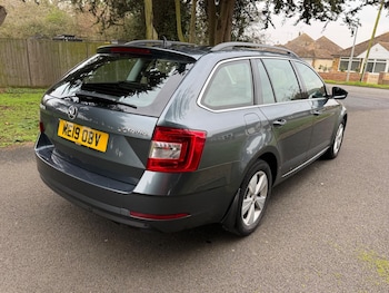 Used Skoda Octavia 2019 for sale - 77854069: Photo