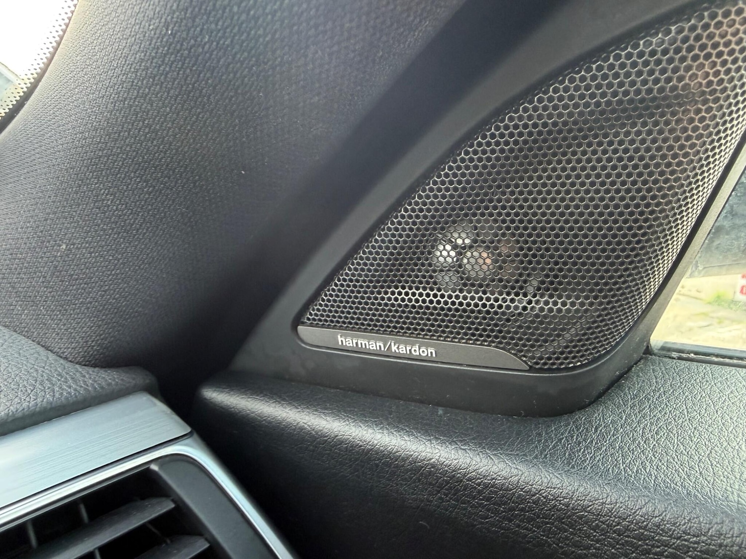 Used BMW 3 Series 2019 for sale - 77440104: Photo 20