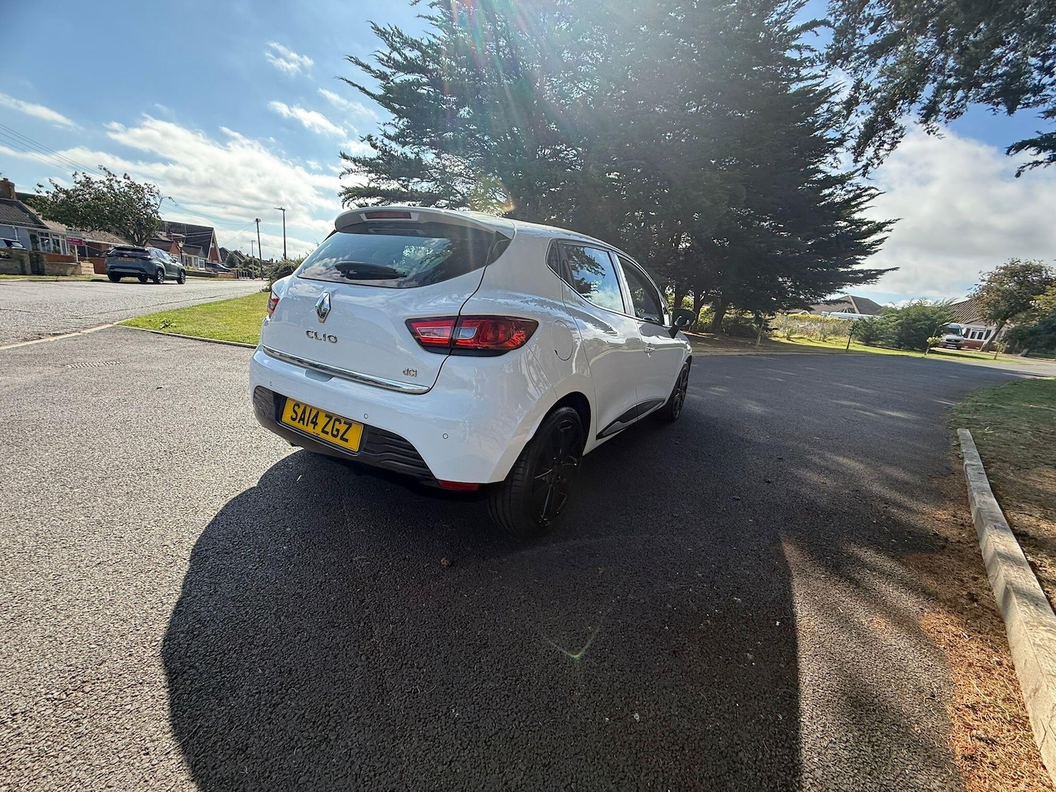 Used Renault Clio 2014 for sale - 76688736: Photo 3