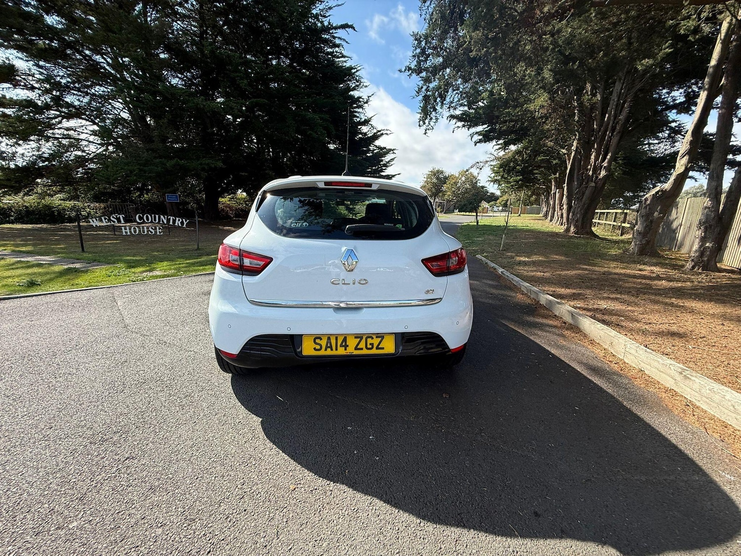 Used Renault Clio 2014 for sale - 76688736: Photo 8