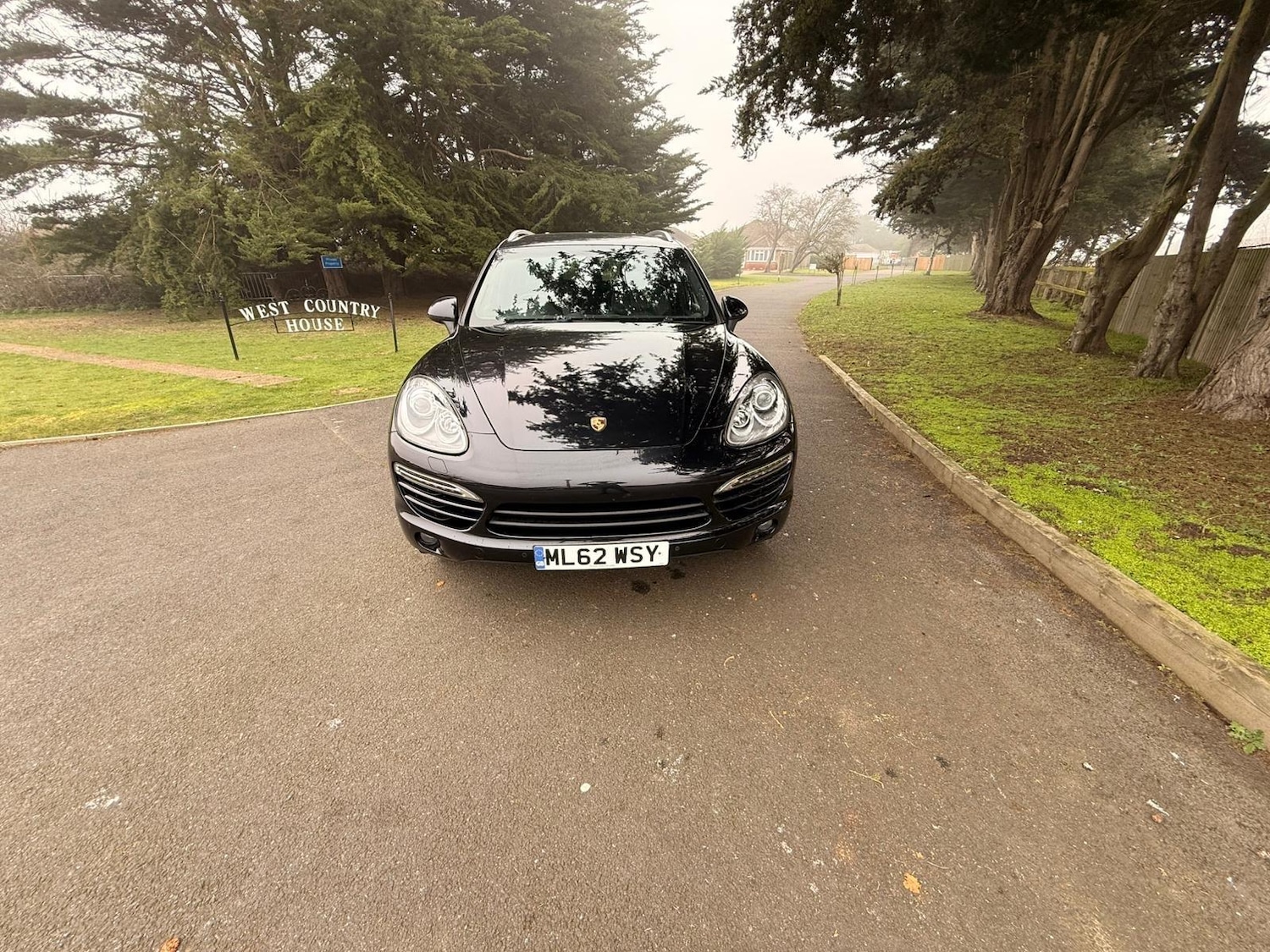 Used Porsche Cayenne for sale - 77753389: Photo 2