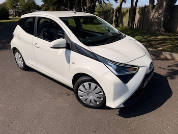 Used Toyota AYGO 2018 for sale - 79595110: Photo