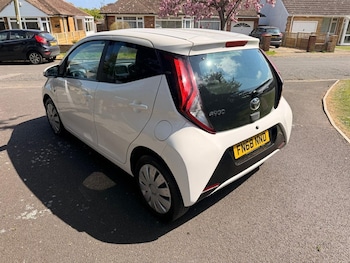 Used Toyota AYGO 2018 for sale - 79595110: Photo