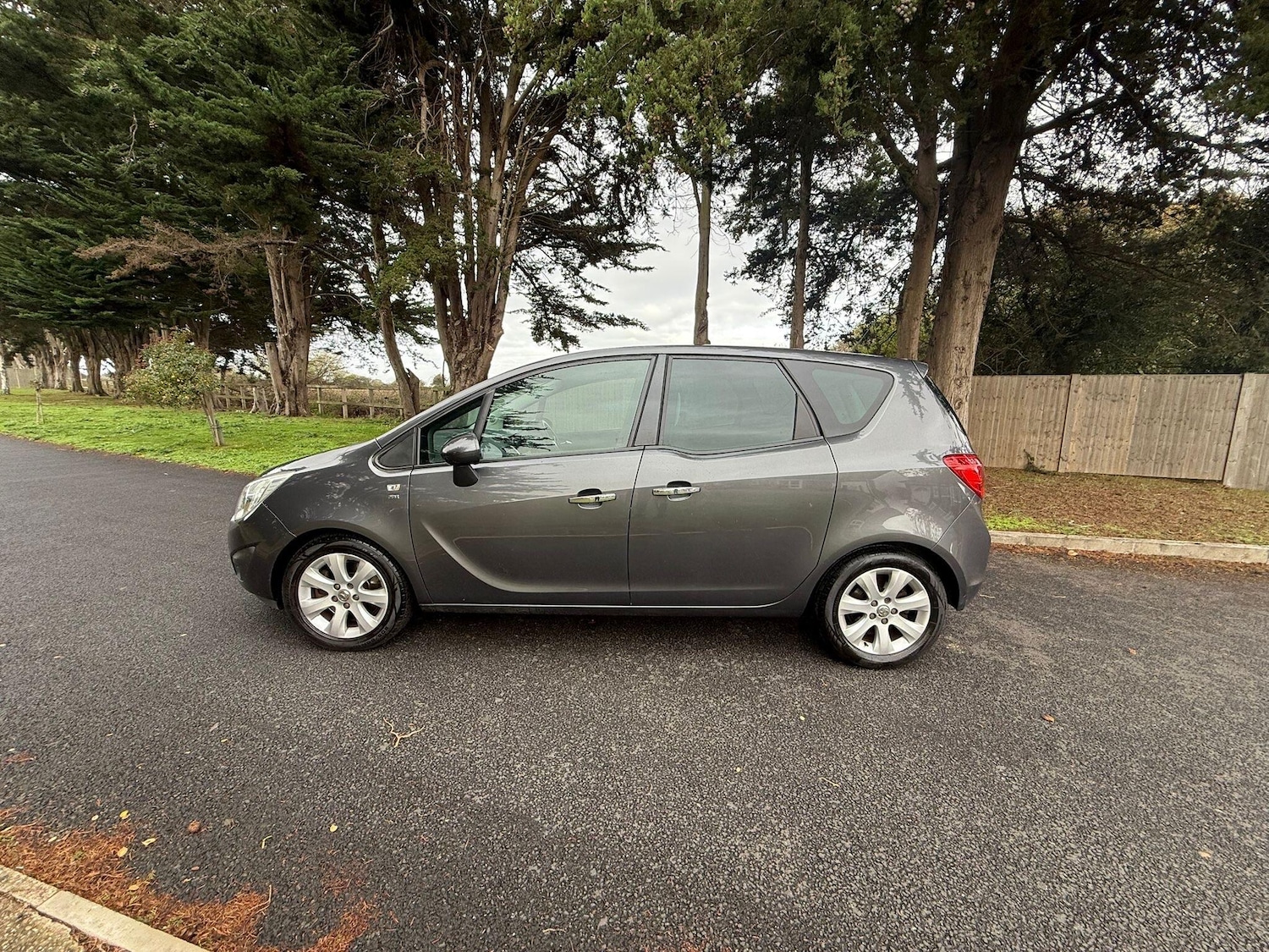 Used Vauxhall Meriva 2010 for sale - 76689068: Photo 15