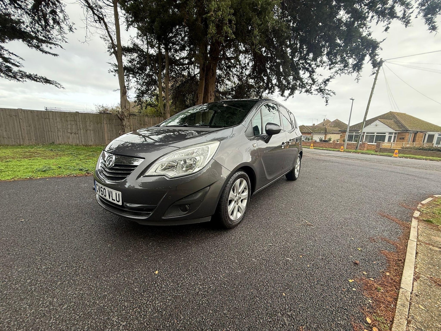Used Vauxhall Meriva 2010 for sale - 76689068: Photo 2