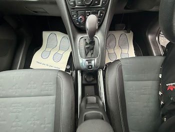 Used Vauxhall Meriva 2010 for sale - 76689068: Photo