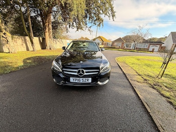 Used Mercedes-Benz C Class 2016 for sale - 77550358: Photo