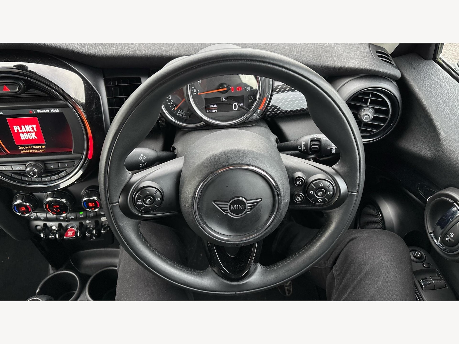 Used MINI Hatch 2020 for sale - 76549807: Photo 10